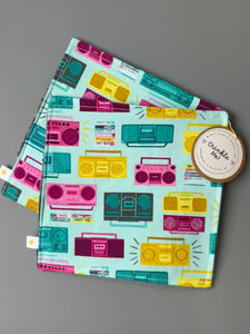 Pump up the Jam Crinkle Toy
